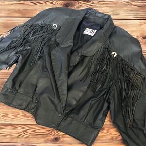Vintage 90s G-III Black Leather Cropped Fringed Biker Jacket Conchos Size 2X